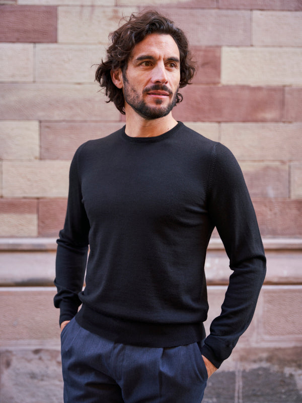 PULL COL ROND LAINE MÉRINOS NOIR