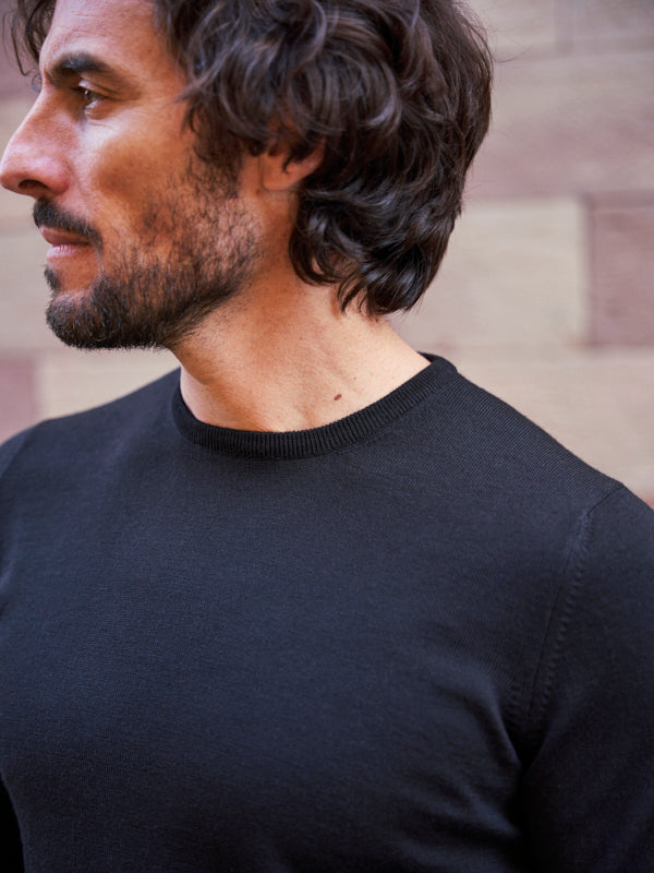 PULL COL ROND LAINE MÉRINOS NOIR