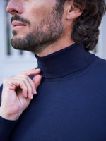 PULL COL ROULÉ LAINE MÉRINOS MARINE
